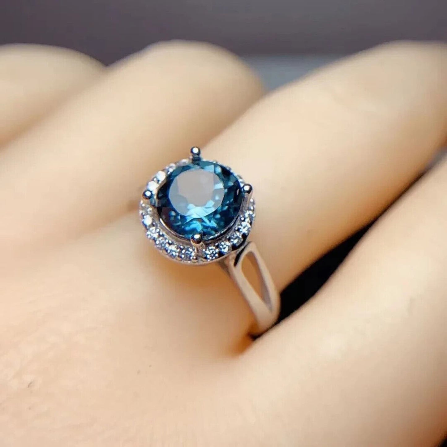 London Blue Topaz Ring Round Cut 8mm Platinum Plated