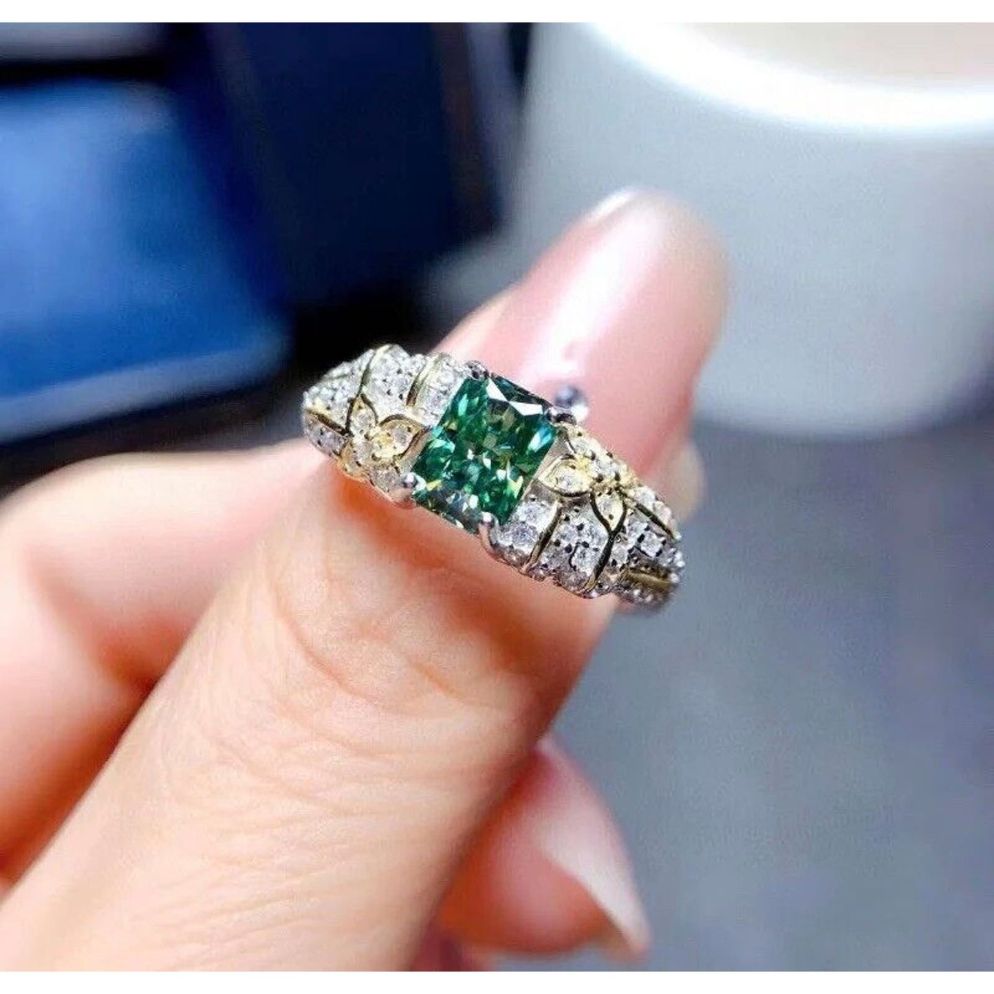 VVS1 1 Carat Radiant Cut Green Moissanite Ring