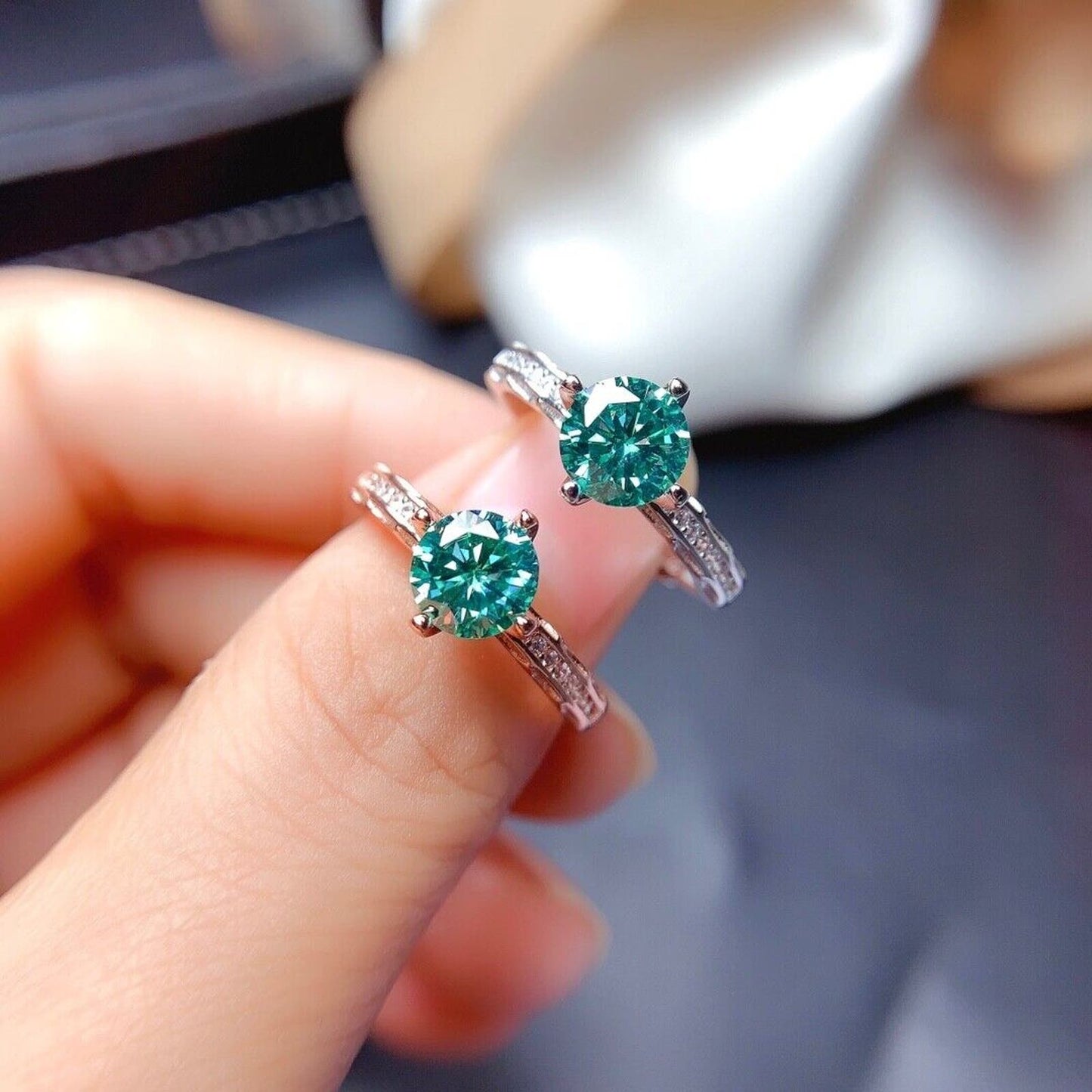 Green Moissanite Cocktail Ring VVS1 1CT