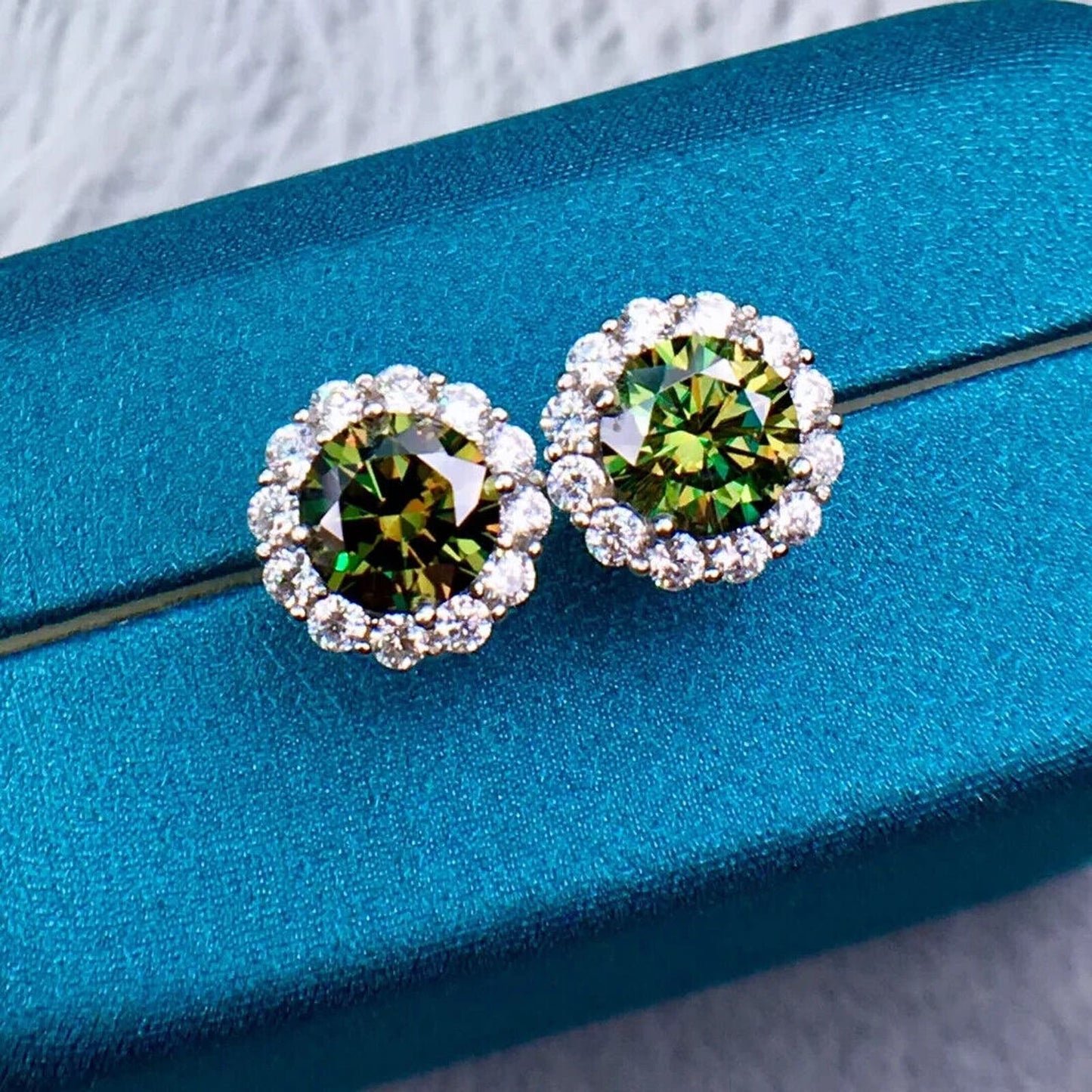 VVS1 Round Brilliant Cut Forest Green Moissanite Stud Earrings 1 CT