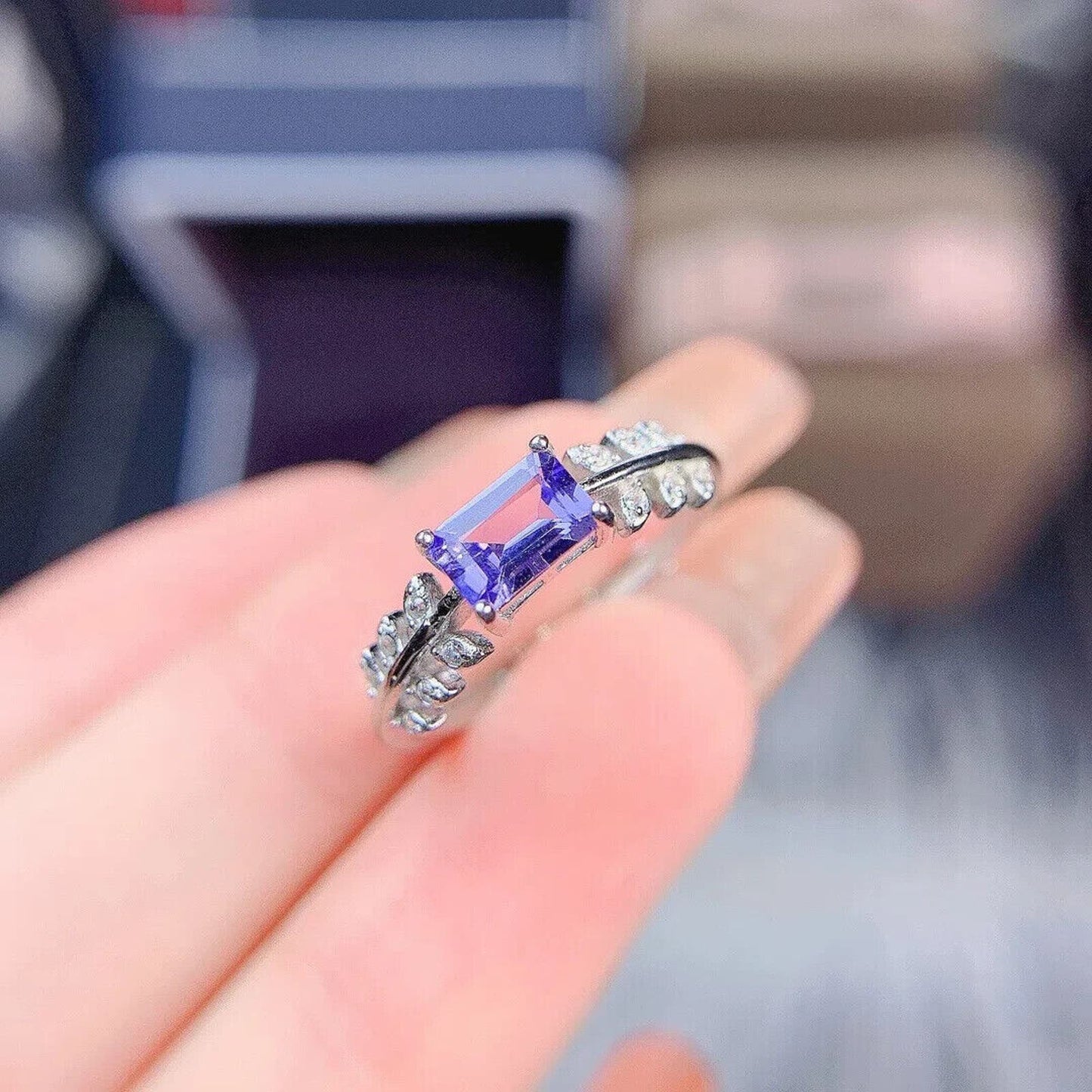 Dainty Purple Tanzanite Horizontal Ring 4x6mm