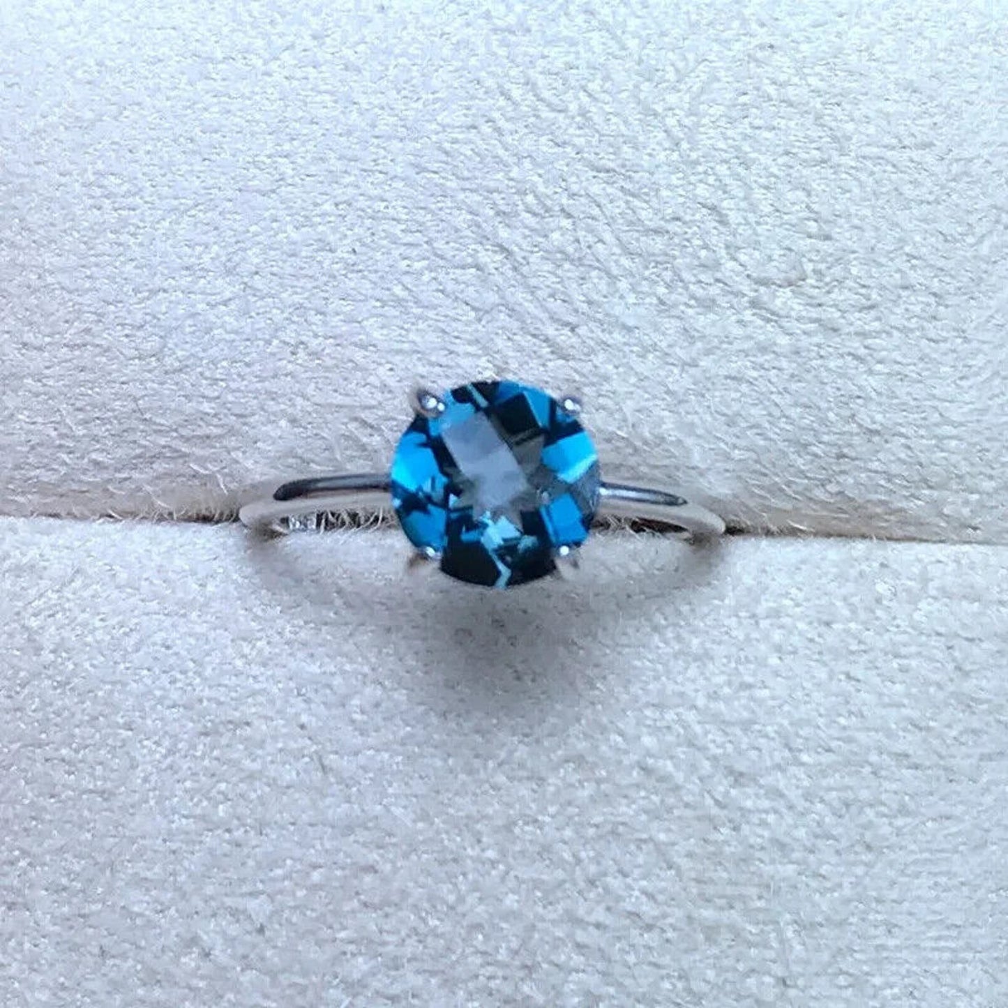 London Blue Topaz Round Cut Solitaire Ring 8mm