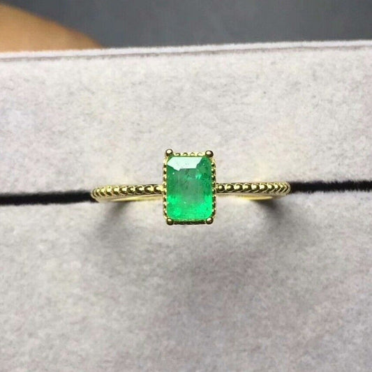 Dainty Emerald Cocktail Ring 4x6mm Sterling Silver