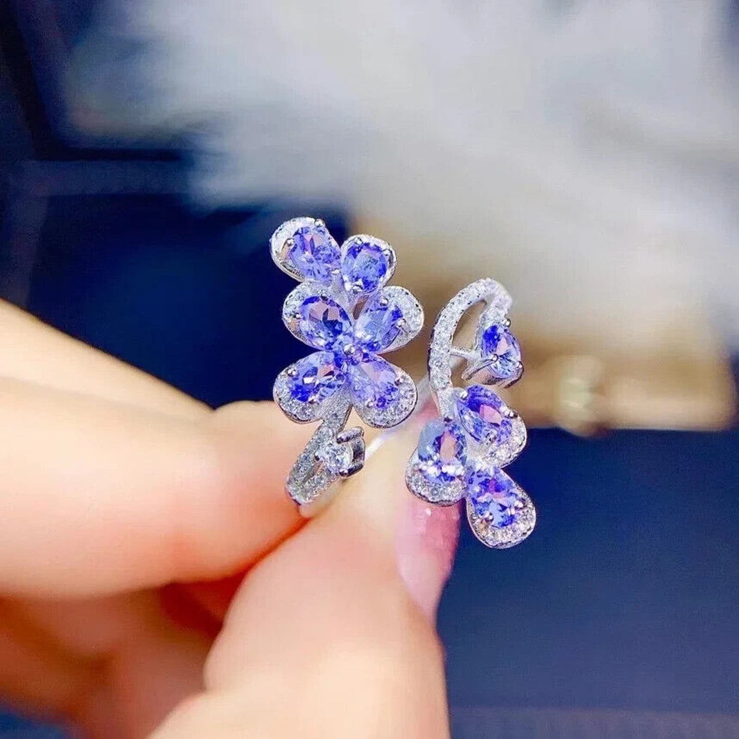 VVS1 Purple Tanzanite Floral Cocktail Ring, Natural Purple Tanzanite Ring