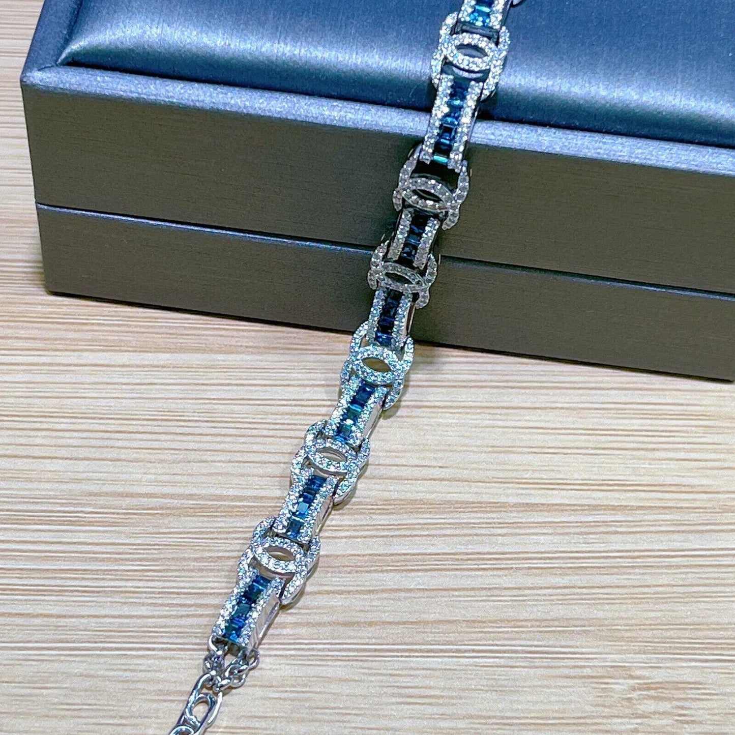 London Blue Topaz Chain Link Tennis Bracelet 2.25mm