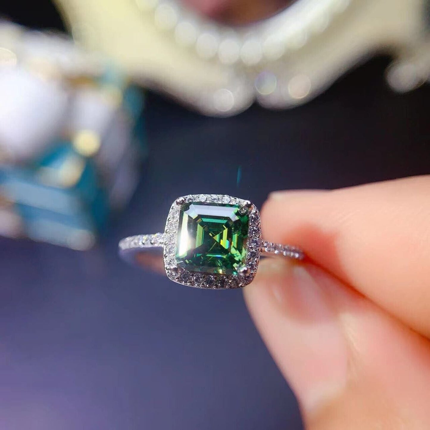 VVS1 1 Carat Green Asscher Cut Moissanite Ring