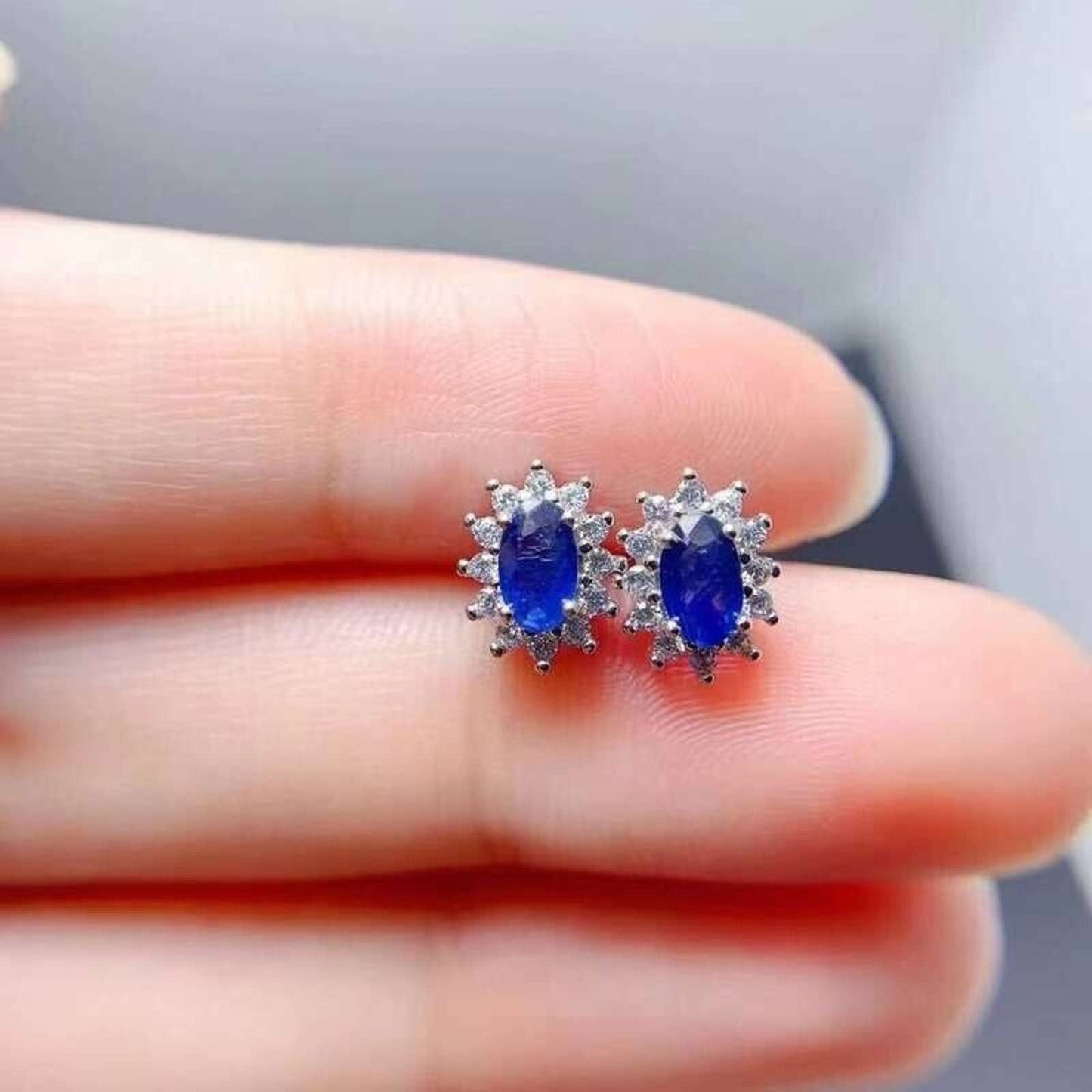 Blue Sapphire Stud Earrings, Natural Sapphire Stud Earrings, VVS Grade Sri Lanka Sapphires