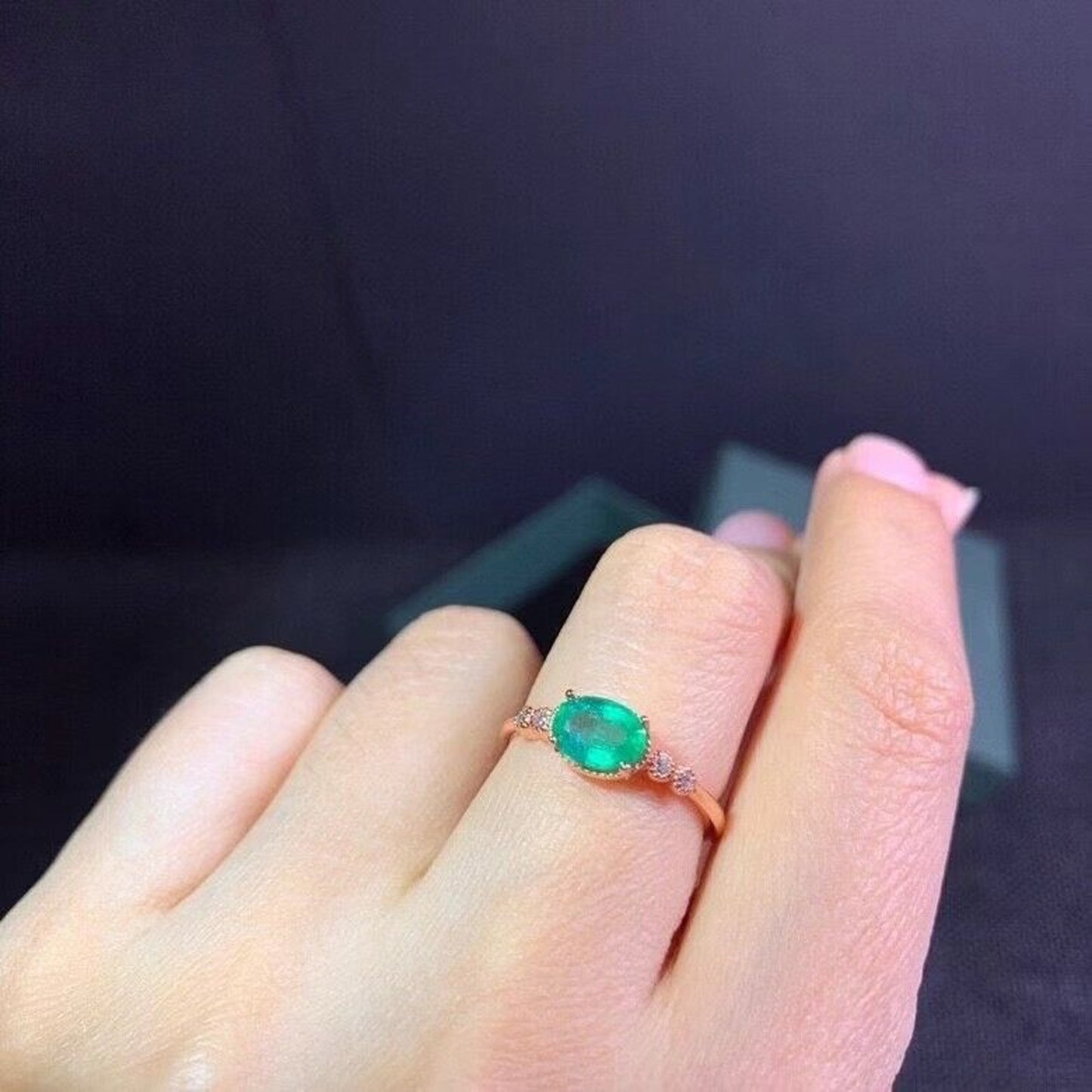 Horizontal Natural Emerald Ring 5x7mm Sterling Silver